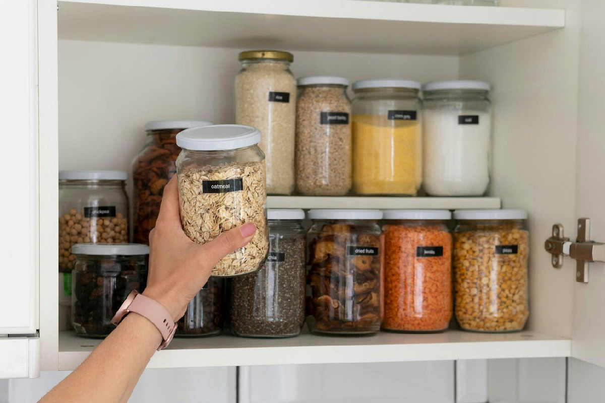 I 6 alimenti in scatola consigliati dai nutrizionisti per pasti nutrienti, pratici e leggeri