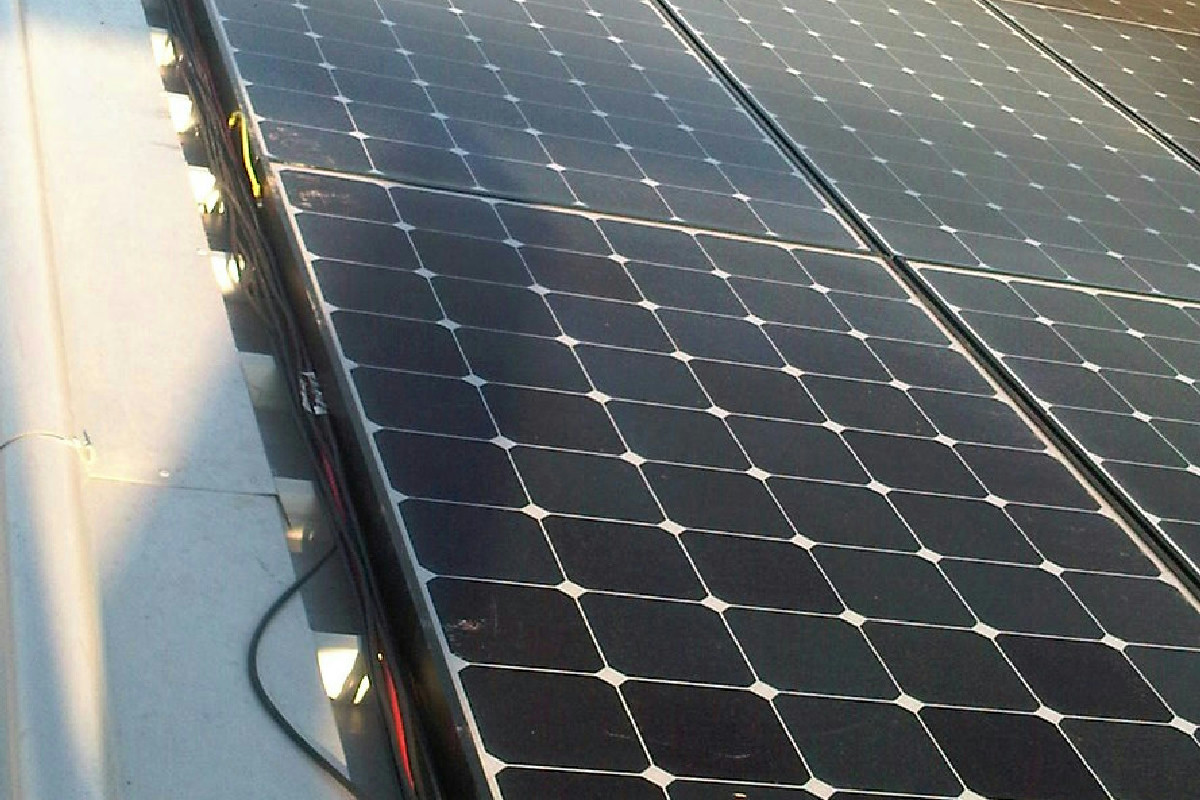 Pannelli solari termici sottovuoto d’inverno: come funzionano e quando conviene sceglierli