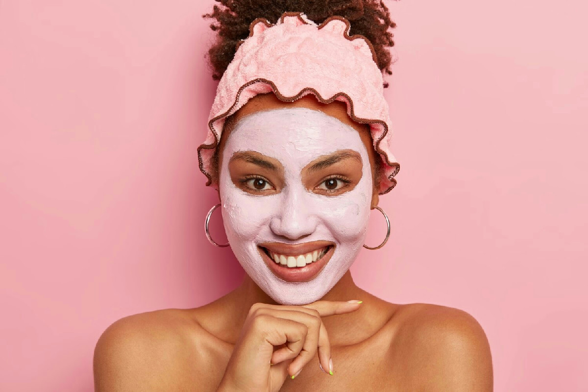 Questa maschera naturale con 2 ingredienti vale come un siero da 60 euro e migliora la pelle